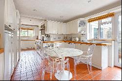 Lordings Lane, West Chiltington, Pulborough, West Sussex, RH20 2QU