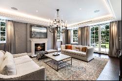 Queens Drive, Oxshott, Surrey, KT22 0PH