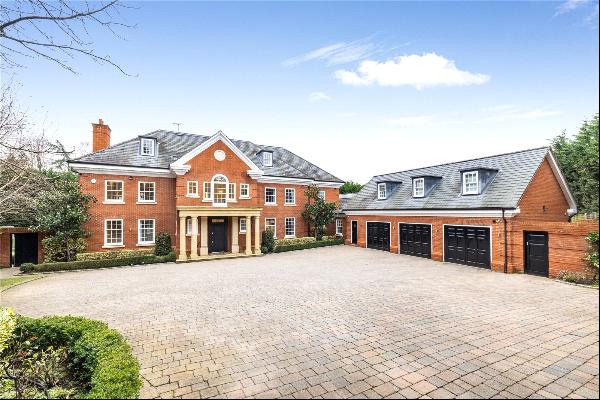 Queens Drive, Oxshott, Surrey, KT22 0PH