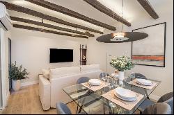 Sophisticated apartment in Malasaña