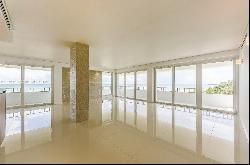 177 Ocean Lane Dr Unit 501, Key Biscayne FL 33149