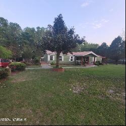 121 Plantation Drive, Warsaw NC 28398