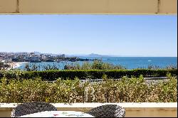 BIARRITZ, LIGHTHOUSE, LARGE STUDIO WITH TERRACE, OCEAN VIEW