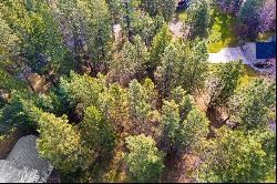 Ridgewood with views of Flathead Lake