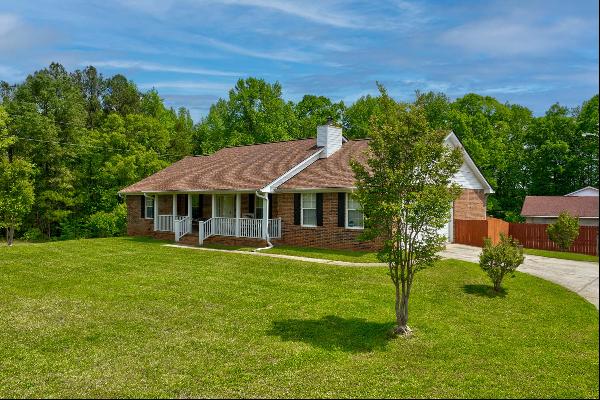 Charming All-Brick Ranch Home In Coweta County!