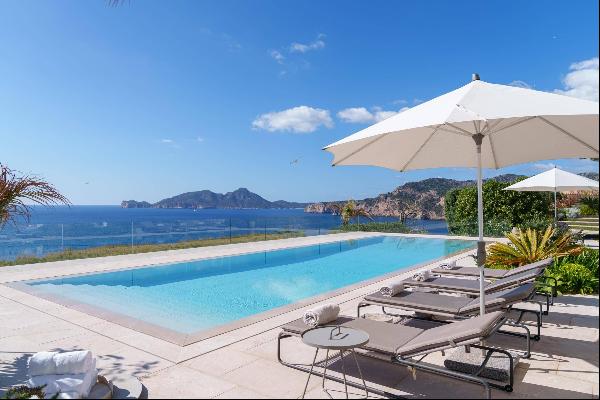 Luxurious villa with sea views in Puerto de Andratx, Mallorca