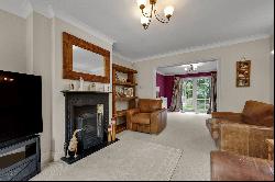 Foley Road, Claygate, Esher, Surrey, KT10 0NB