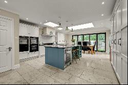 Foley Road, Claygate, Esher, Surrey, KT10 0NB