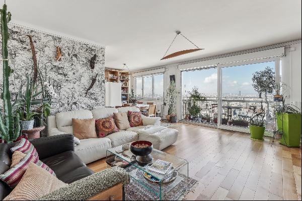 9th and top floor with 180° terrace overlooking Paris