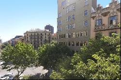 Beautiful apartment next to Paseo de Gracia