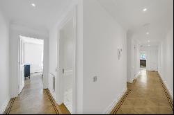 Modern corner unit for sale in secure gated development in Kensington