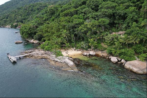 Completely secluded property on an island