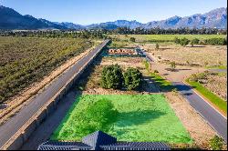 Picture Perfect living in The Acres on Pearl Valley