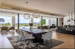 The epitome of luxury living on Val de Vie Estate