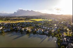 Stefan Antoni bespoke home on Val de Vie Estate