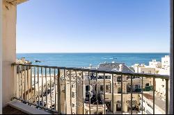 BIARRITZ HEART OF TOWN, APARTMENT WITH TERRACE, OCEAN VIEW, GARAGE