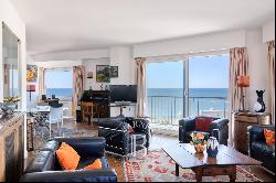 BIARRITZ HEART OF TOWN, APARTMENT WITH TERRACE, OCEAN VIEW, GARAGE