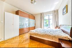 Spacious 4+kk apartment with a garden, Prague 6 - Bubenec ID: 0805