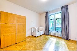 Spacious 4+kk apartment with a garden, Prague 6 - Bubenec ID: 0805