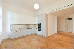 Three-bedroom apartment with balcony, Prague 5 - Janáckovo nábreží ID: 0850