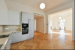 Three-bedroom apartment with balcony, Prague 5 - Janáckovo nábreží ID: 0850