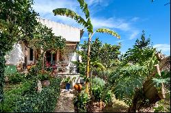 Villa with garden in El Terreno