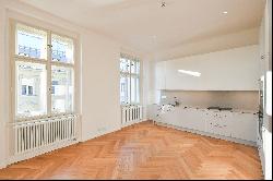 Spacious three-bedroom apartment, Prague 5 - Janáckovo nábreží ID: 0848