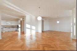 Spacious three-bedroom apartment, Prague 5 - Janáckovo nábreží ID: 0848