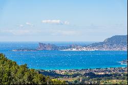 Provence Coast - Villa with Spectacular Sea View