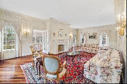 Pristine Home with Grand Foyer and Curved Staircase