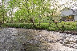 Idyllic Creekside Oasis