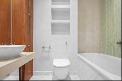 New Providence Wharf, 1 Fairmont Avenue, Canary Wharf, London, E14 9PW