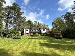 Llanvair Drive, Ascot, Berkshire, SL5 9LN