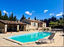 Pretty house located in a sought-after area of Saint Rémy de Provence