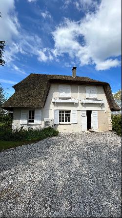 Normandie - (27) - Le Neubourg - Ravissante chaumière dans écrin de verdure