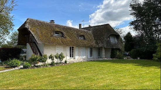 Normandie - (27) - Le Neubourg - Ravissante chaumière dans écrin de verdure