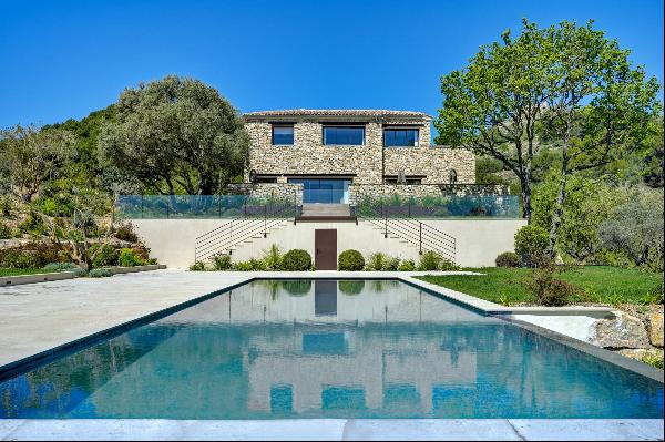 RECENTE DRY STONE ESTATE WITH STUNNING VIEW