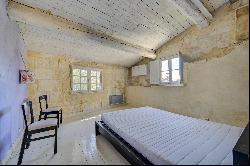 2/3-bedroom house with cellar