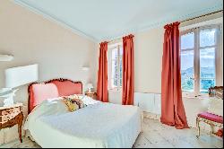 Marseille 8th - Bourgeois Property with Pool, 2,000 sqm Land