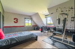 Arras - Superbe Maison d'architecte, 3 chambres, garage sur 960 m2 de terrain.