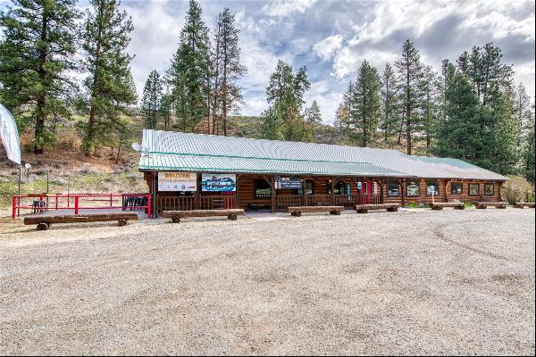 5388 Us Highway 93 S, Conner MT 59827