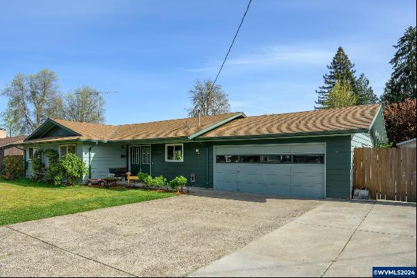 446 NW 19th St, McMinnville OR 97128