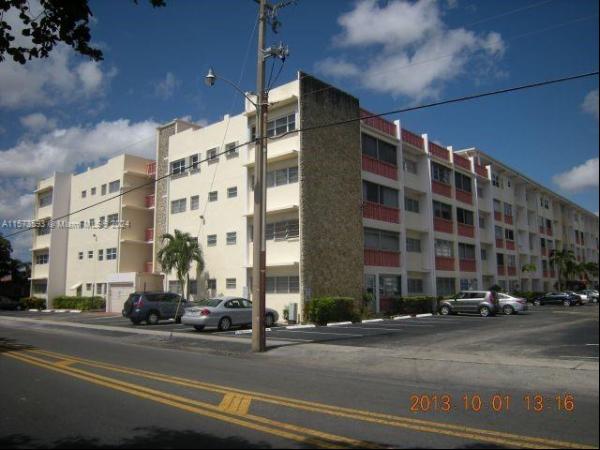 215 SE 3rd Ave Unit 104A, Hallandale Beach FL 33009