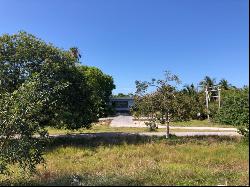 22725 Old State Rd 4a, Cudjoe FL 33042