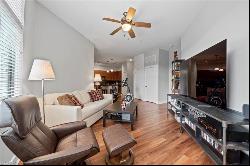 810 W 4th Street Unit 205, Winston Salem NC 27101