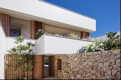 Beautiful newly built house in exclusive urbanization in Sitges.