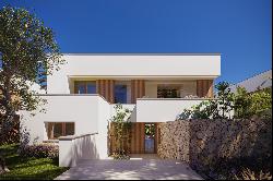 Beautiful newly built house in exclusive urbanization in Sitges.