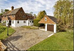 School House Lane, Horsmonden, Tonbridge, Kent, TN12 8BW