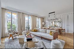 Paris 16th District - A superb 4-bed apartment