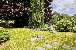 Lugano-Bosco-Luganese: for sale exclusive building plot of 3,581 sqm surrounded by greener